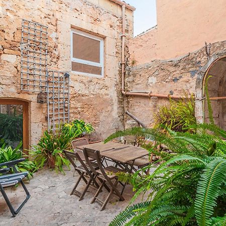Cas Padri Villa Llucmajor  Buitenkant foto